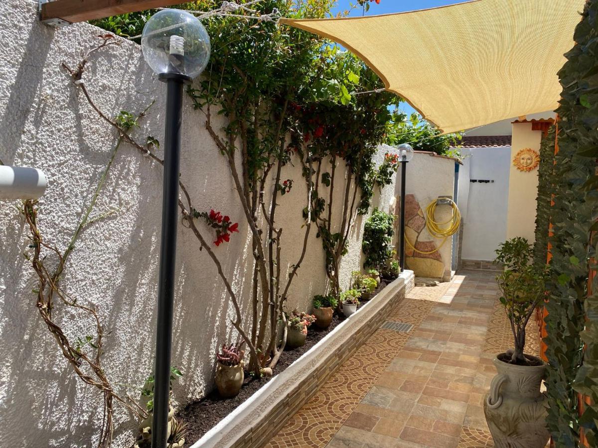 Casa Vacanze Il Faro 무르타마리아 외부 사진